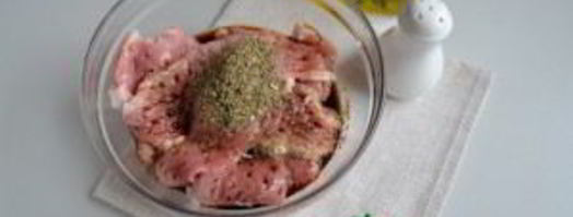 мясо в тесте шахматная доска. Шаг 5