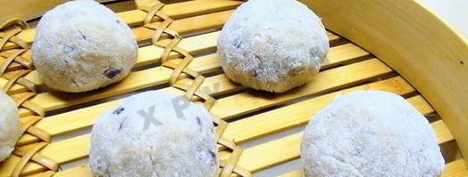 пряные куриные шарики с кедровыми орешками на пару. Шаг 6