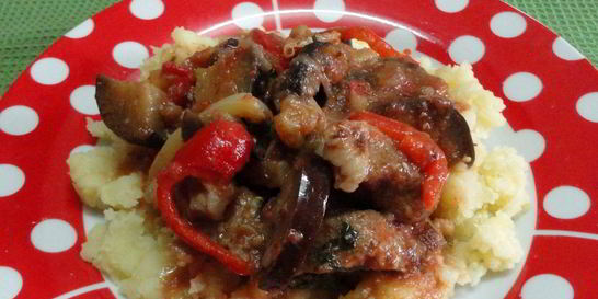 Свинина с баклажанами в мультиварке