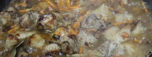 свинина с перловкой и черносливом. Шаг 5