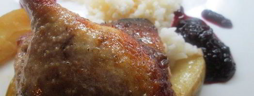 утка с яблоками и смородиновым соусом. Шаг 7