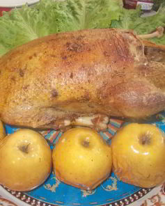 Утка с яблоками