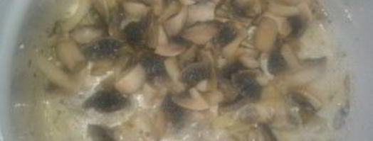 язык, тушенный в сметане. Шаг 7