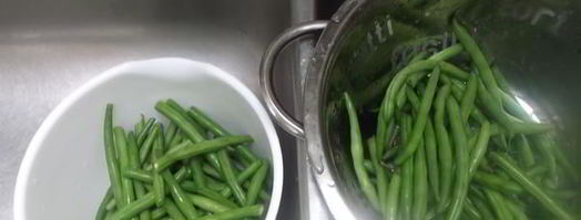 фасоль спаржевая, стручковая панированная. Шаг 3