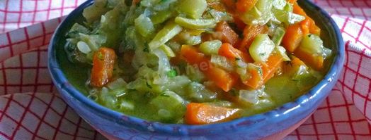 кабачки тушеные с морковью и луком. Шаг 14