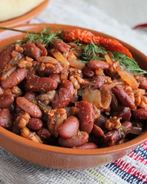 Лобио из фасоли по-грузински с орехами