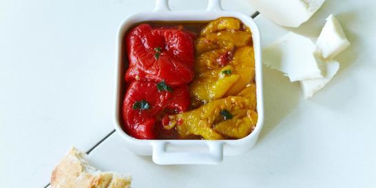 Перец, запеченный в оливковом масле