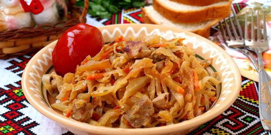 Тушеная капуста с мясом