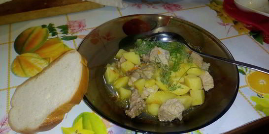 Тушеный картофель с мясом в мультиварке