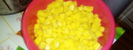 тушеный картофель с мясом в мультиварке. Шаг 5