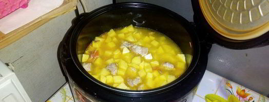 тушеный картофель с мясом в мультиварке. Шаг 6