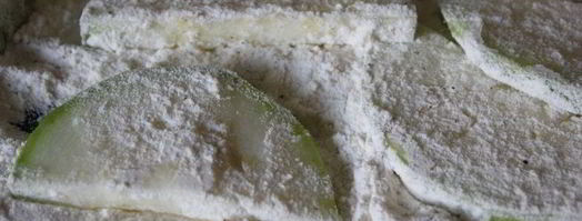 жареные кабачки с сыром и зеленью. Шаг 4