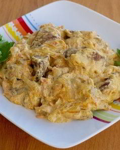 Куриная печень под соусом