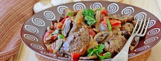 куриная печень с шампиньонами. Шаг 13
