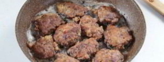 куриная печень в сметанно-чесночном кляре. Шаг 8