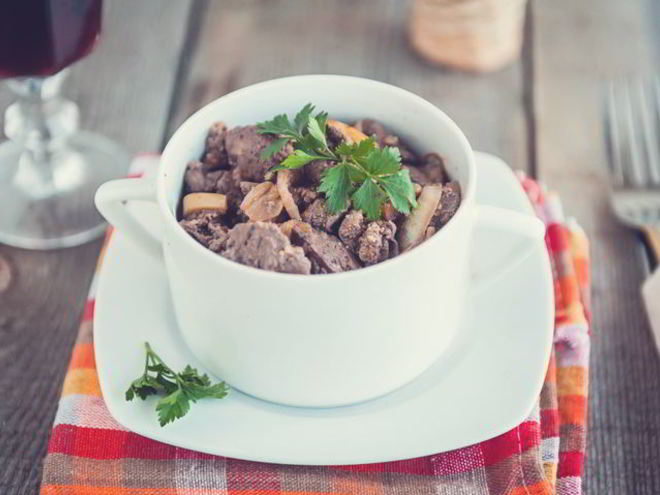 Рецепт куриной печенки с яблоками