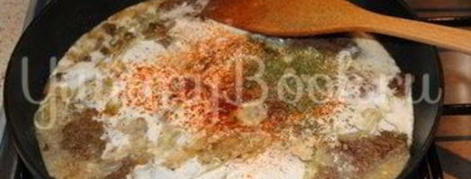 нежная печень в сметане. Шаг 9