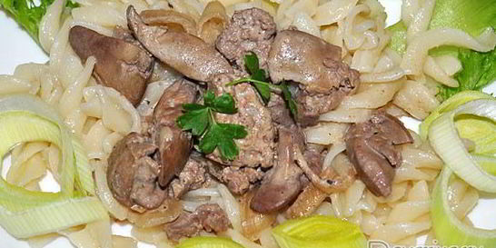 Печень куриная в сметане