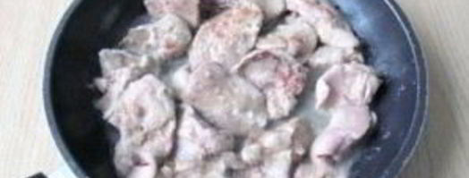 печень, тушенная с грибами. Шаг 5