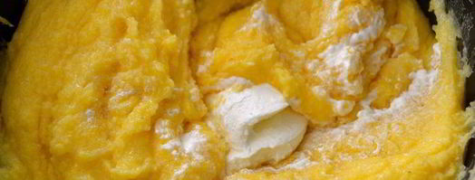 жареная печень с карамелизированным луком и полентой. Шаг 10