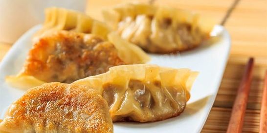 Китайские жареные пельмени