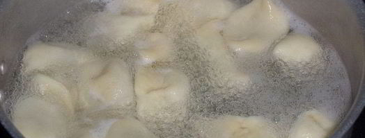 пельмени с гусем, гречкой и овощами. Шаг 18