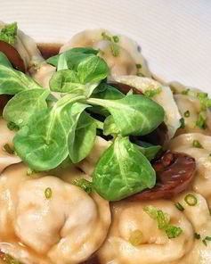 Пельмени с рыбой и белыми грибами