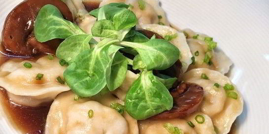 Пельмени с рыбой и белыми грибами