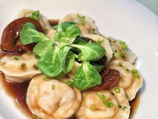 Рецепт пельменей с рыбой и белыми грибами