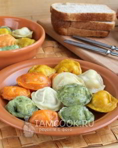 Пельмени цветные