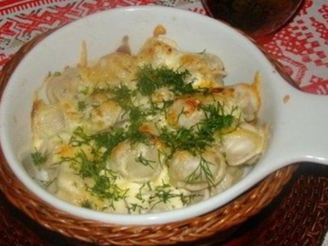 Рецепт пельменей запеченных со сметаной в мультиварке