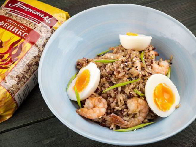 Рецепт плова из красного и бурого риса с креветками