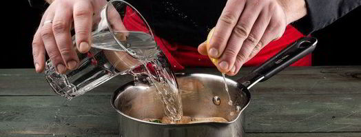 плов из красного и бурого риса с креветками. Шаг 5