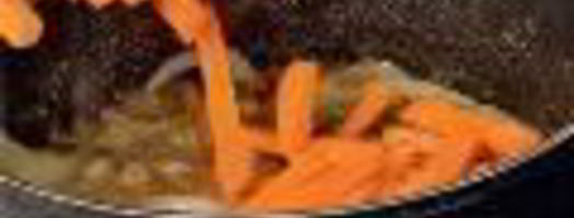 плов с морковью и сухофруктами. Шаг 4