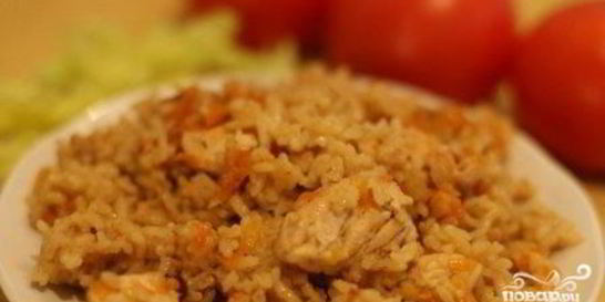 Плов в духовке на противне