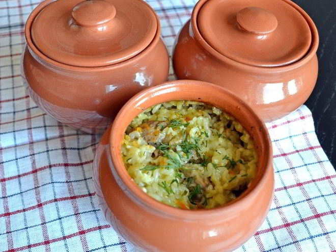 Рецепт плова в горшочке в духовке