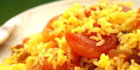 Сладкий плов с сухофруктами