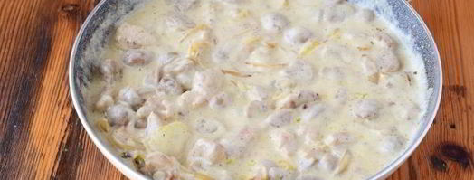 фрикасе из курицы с грибами. Шаг 14