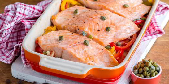 Запеченное рагу из рыбы с перцем