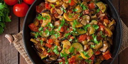 Рататуй на сковороде