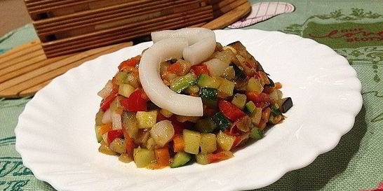 Рататуй с кальмарами