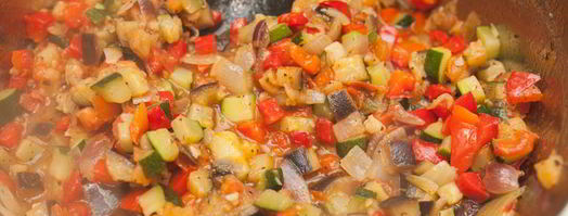 яркий рататуй с семгой. Шаг 8