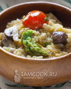 Постное ризотто со спаржей и шампиньонами