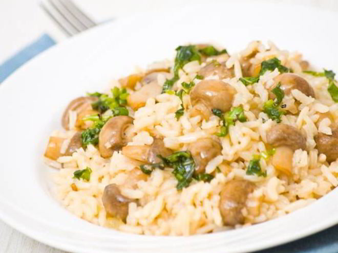 Рецепт ризотто с грибами, брокколи и миндалем