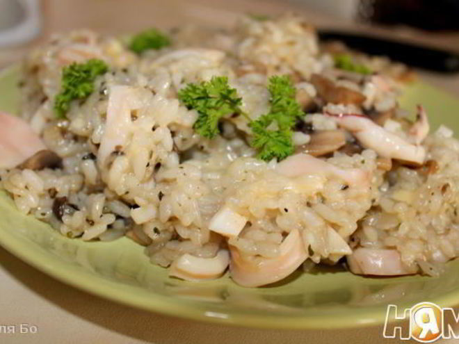 Рецепт ризотто с кальмарами и шампиньонами