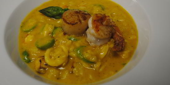 Ризотто с морепродуктами и спаржей