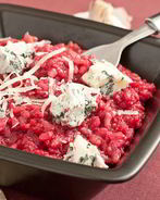 Ризотто со свеклой и горгонзолой