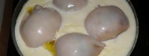 фаршированные рисом и грибами кальмары. Шаг 48