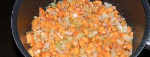 фаршированные рисом и грибами кальмары. Шаг 13