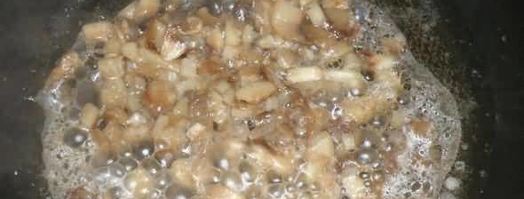 фаршированные рисом и грибами кальмары. Шаг 15